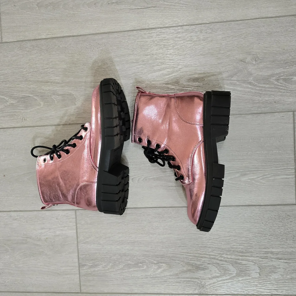 Madden NYC Shiny Pink Lace-Up Boots